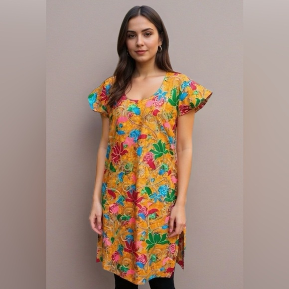 Beautiful Indian Orange Floral Embroidered Kurta - Picture 1 of 16